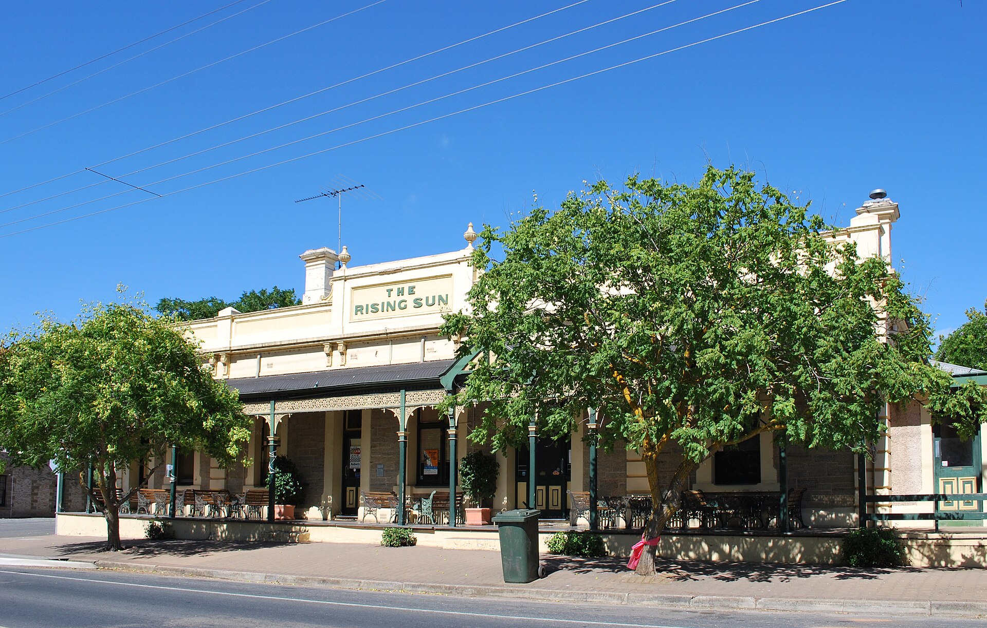 Rising Sun Hotel Auburn