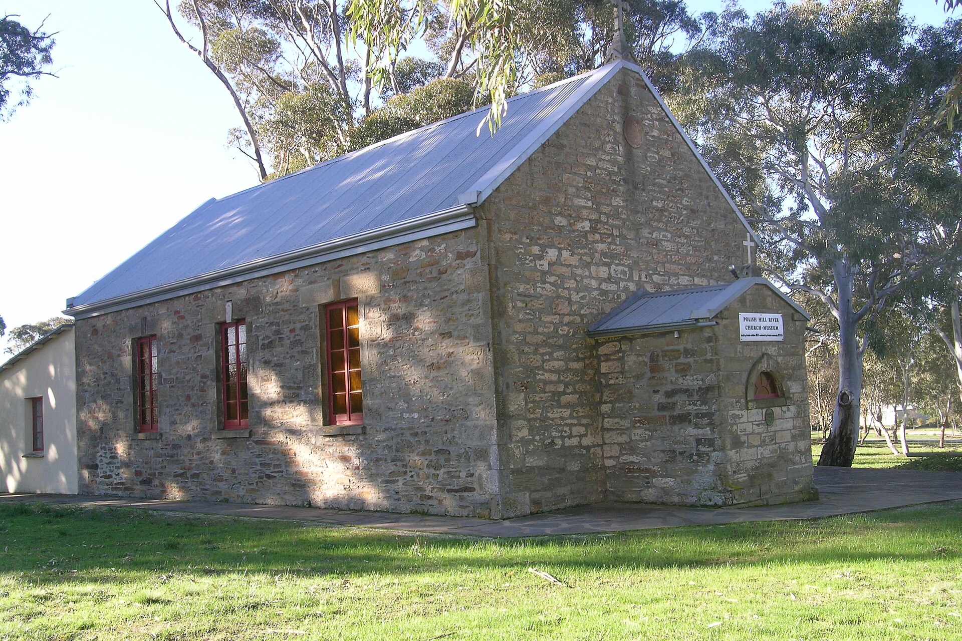 Bush DeVine Cafe