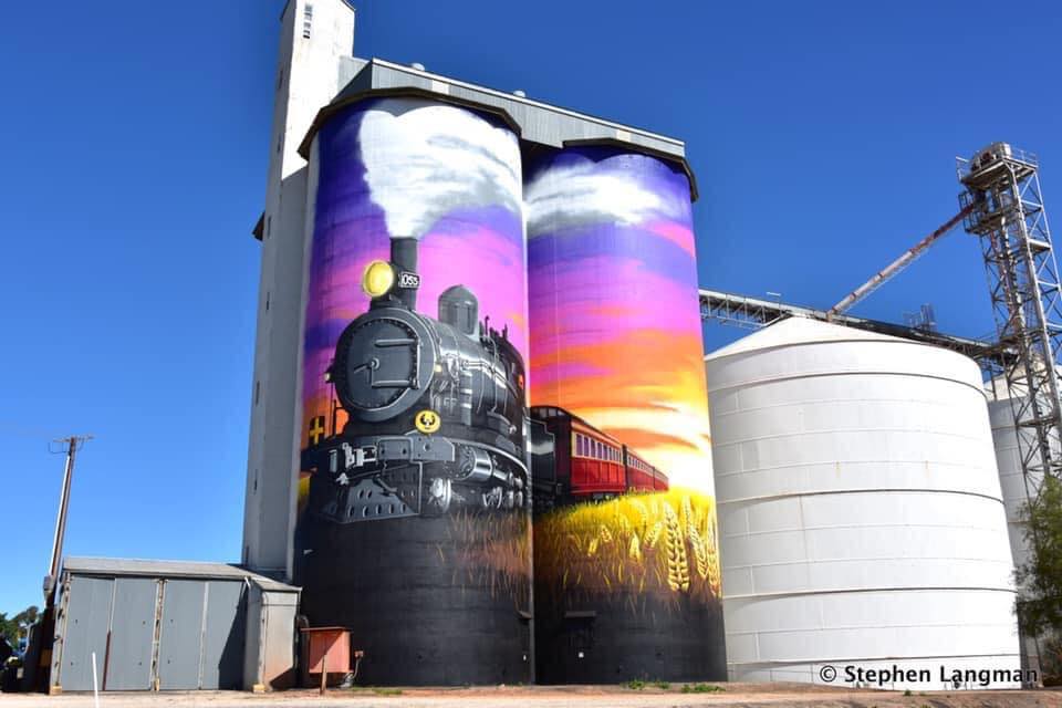 Farrell Flat Silo Art